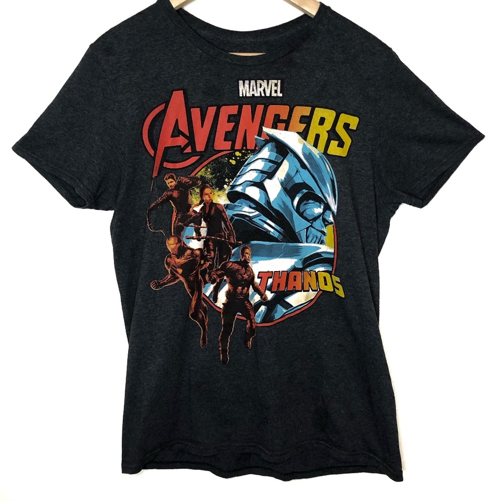 Marvel Avengers Thanos Graphic Tee Shirt Medium